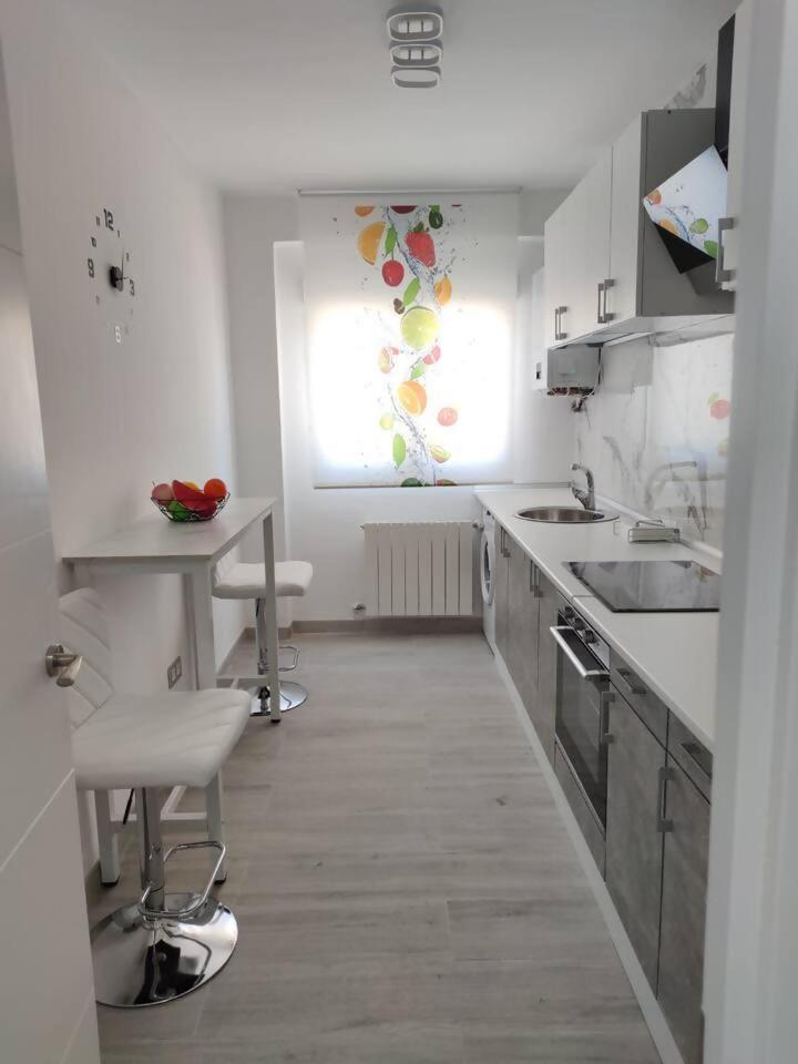 Apartamento Con Jacuzzi El Rincon De Las Delicias Zaragoza Dış mekan fotoğraf